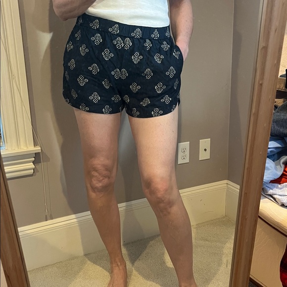 Madewell Pants - Madewell Black Printed High-Waist Shorts